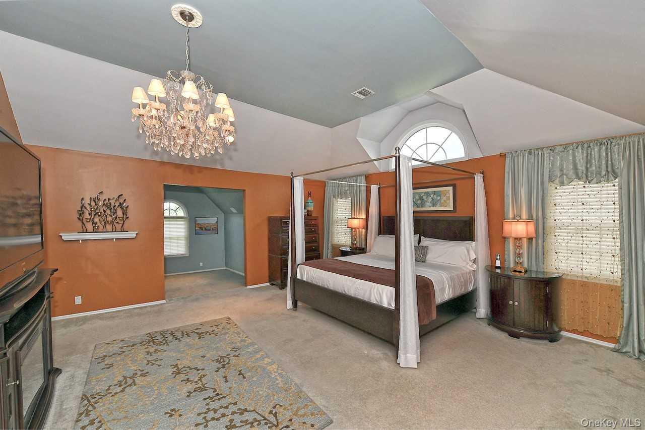 Single Family Andiron Suffolk County, NY 11731, MLS-907112-20