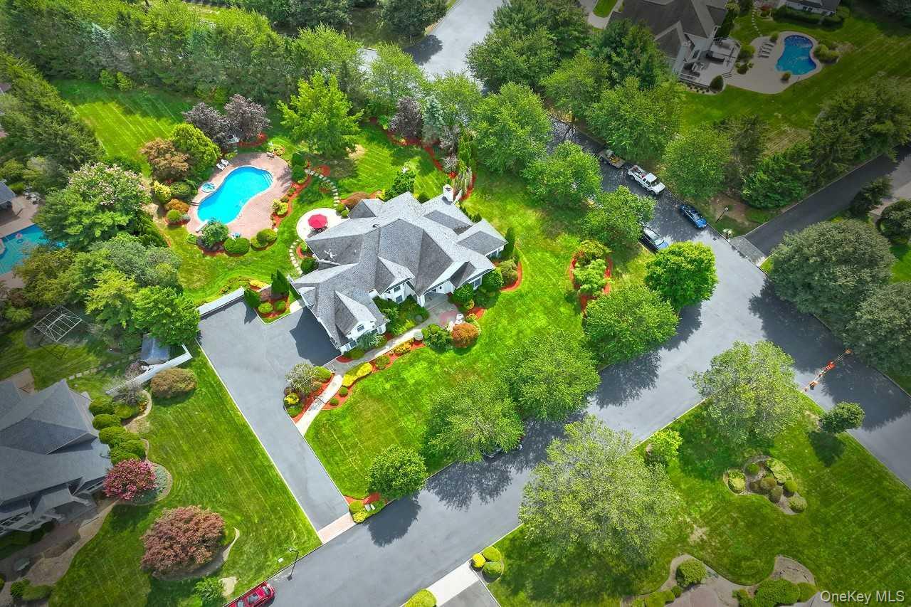 Single Family Andiron Suffolk County, NY 11731, MLS-907112-3