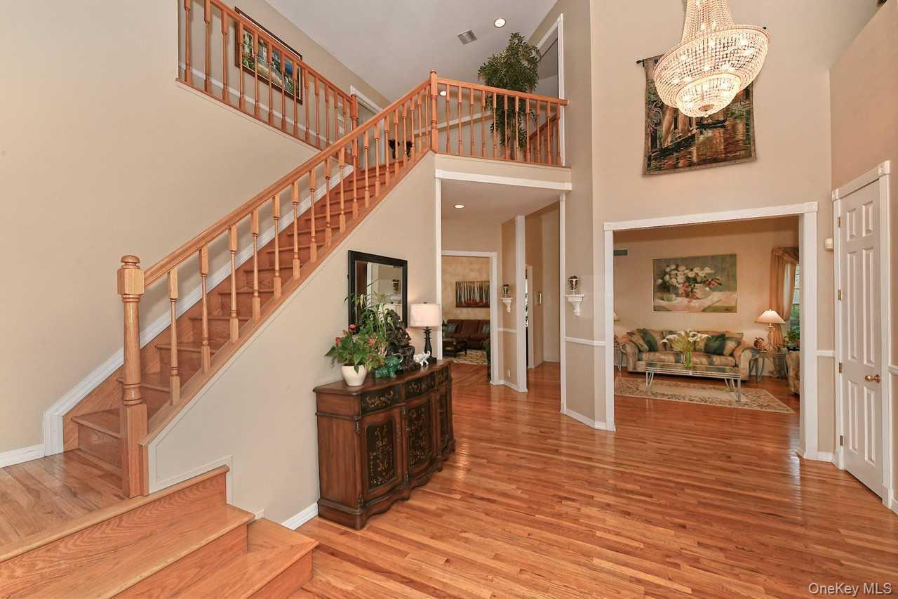 Single Family Andiron Suffolk County, NY 11731, MLS-907112-5