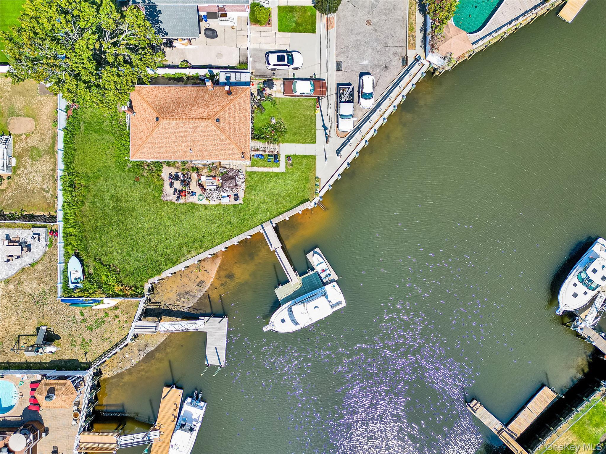 Single Family Murdock Nassau County, NY 11572, MLS-907145-12