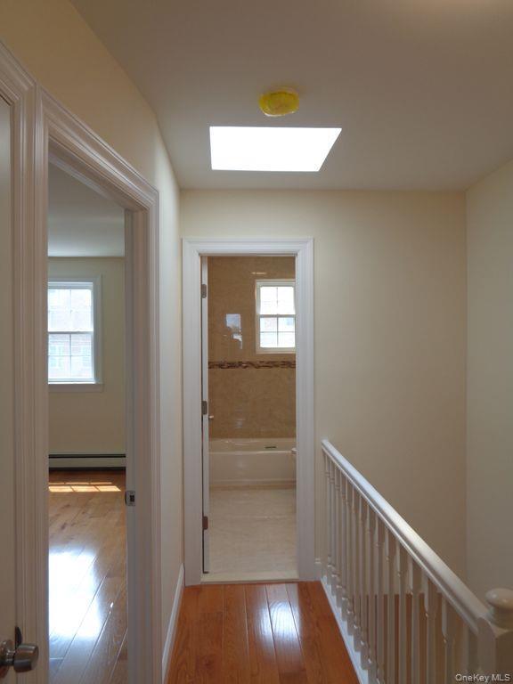 Single Family Radcliff Bronx, NY 10469, MLS-907157-11