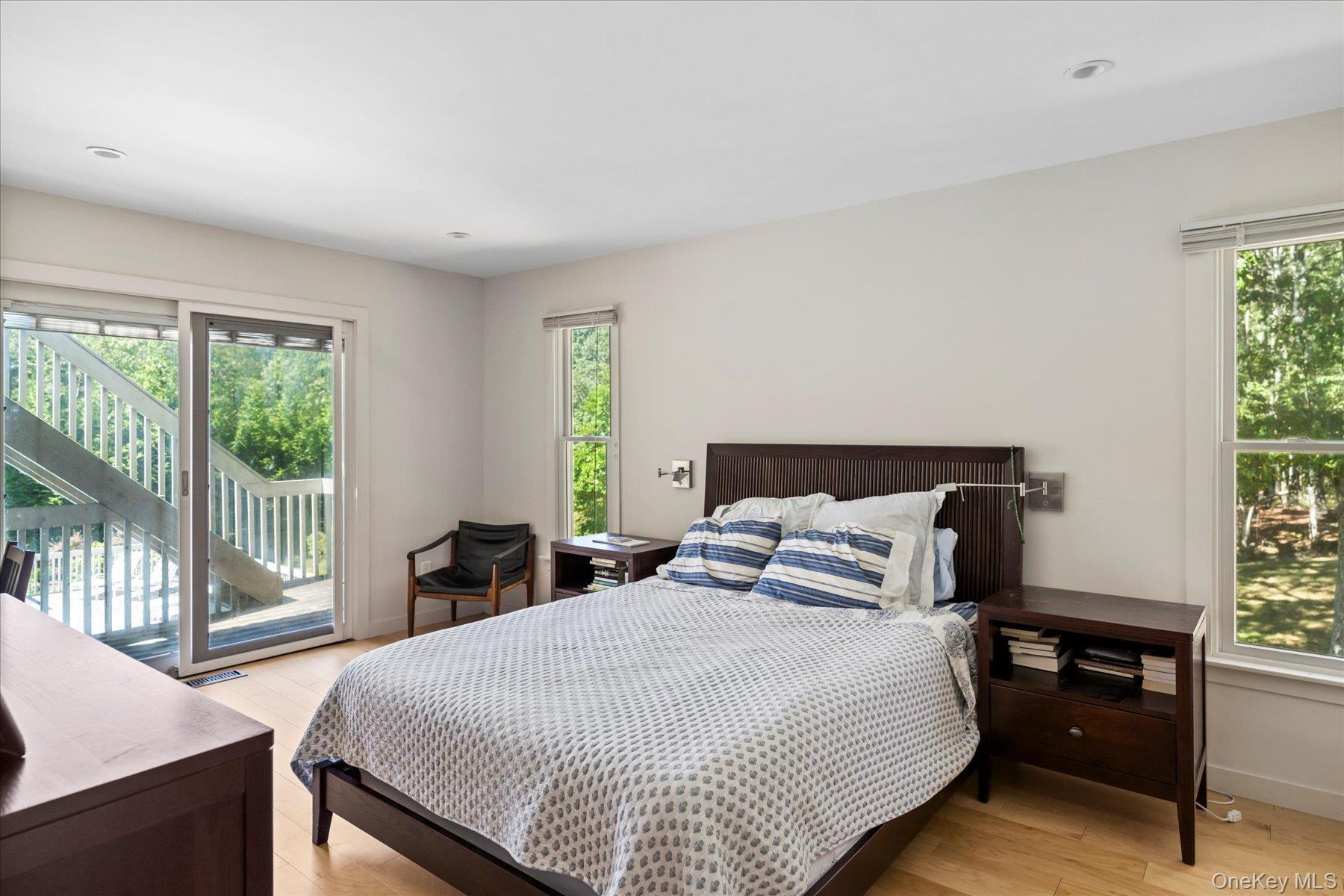 Single Family Deer Trail Suffolk County, NY 11968, MLS-907171-32