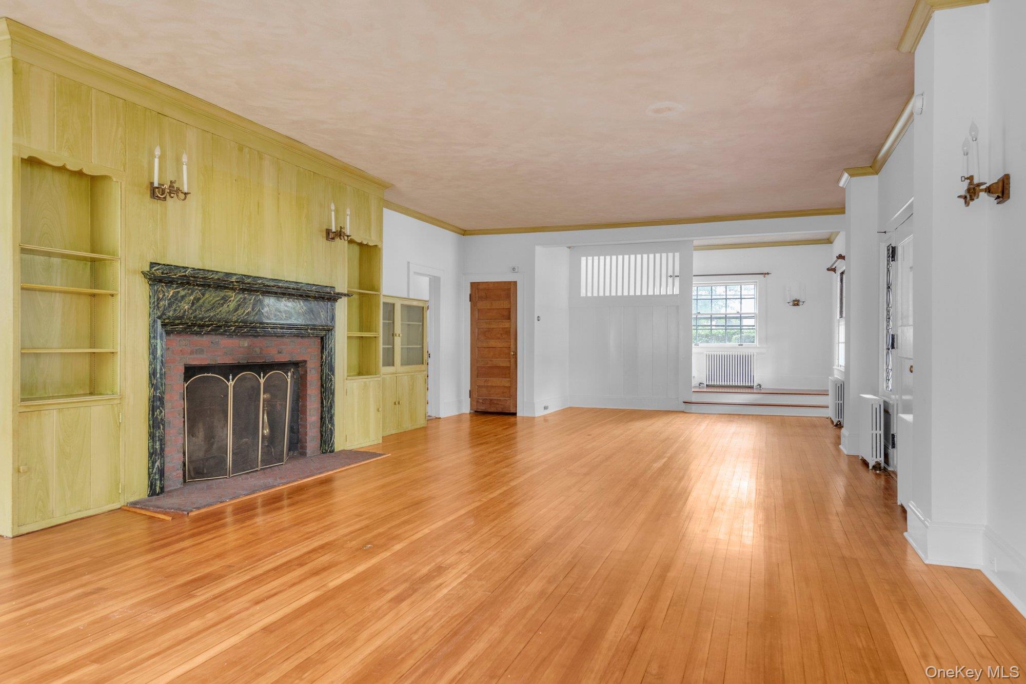 Single Family Nassau Nassau County, NY 11530, MLS-907179-5