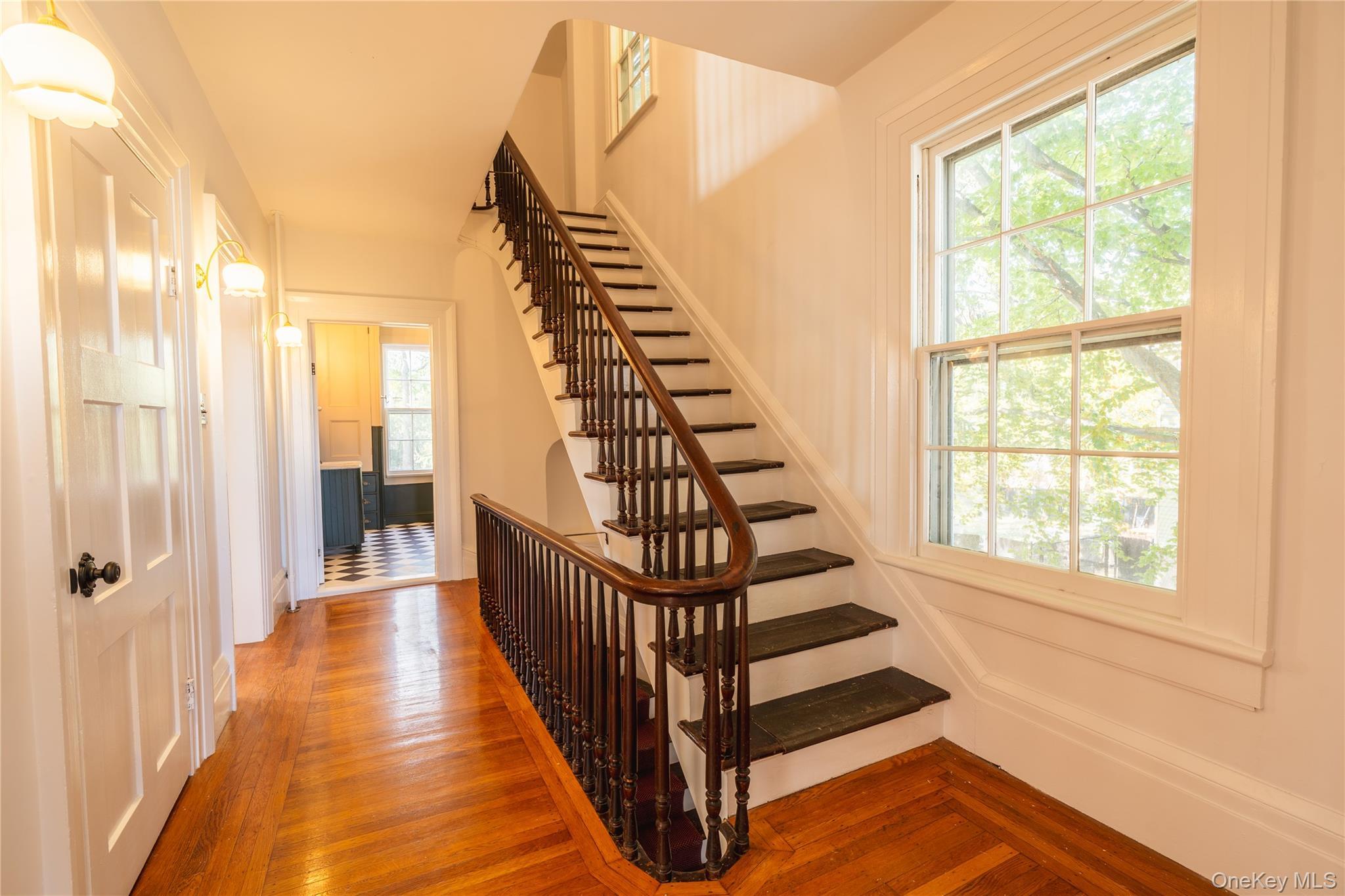 Single Family Grand Orange County, NY 12550, MLS-907185-18