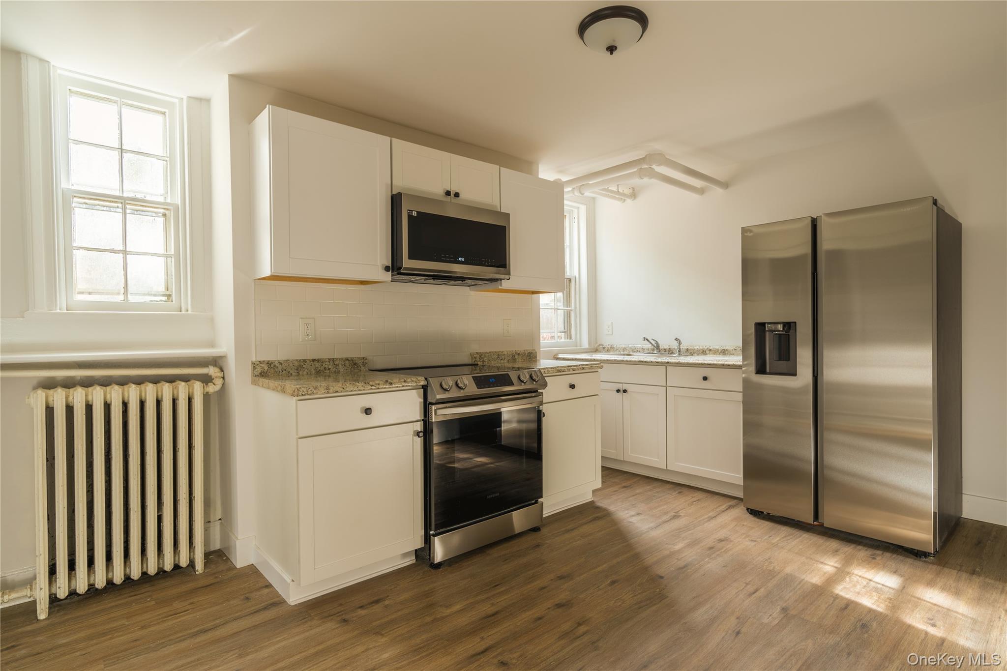 Single Family Grand Orange County, NY 12550, MLS-907185-31