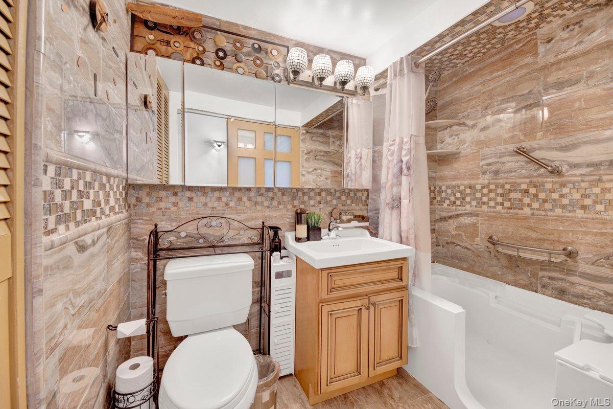 Coop Fordham Hill  Bronx, NY 10468, MLS-907220-12