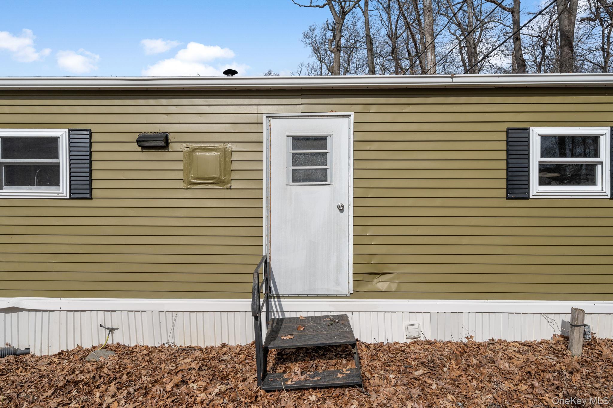 Single Family Square Hill  Orange County, NY 12553, MLS-907225-4