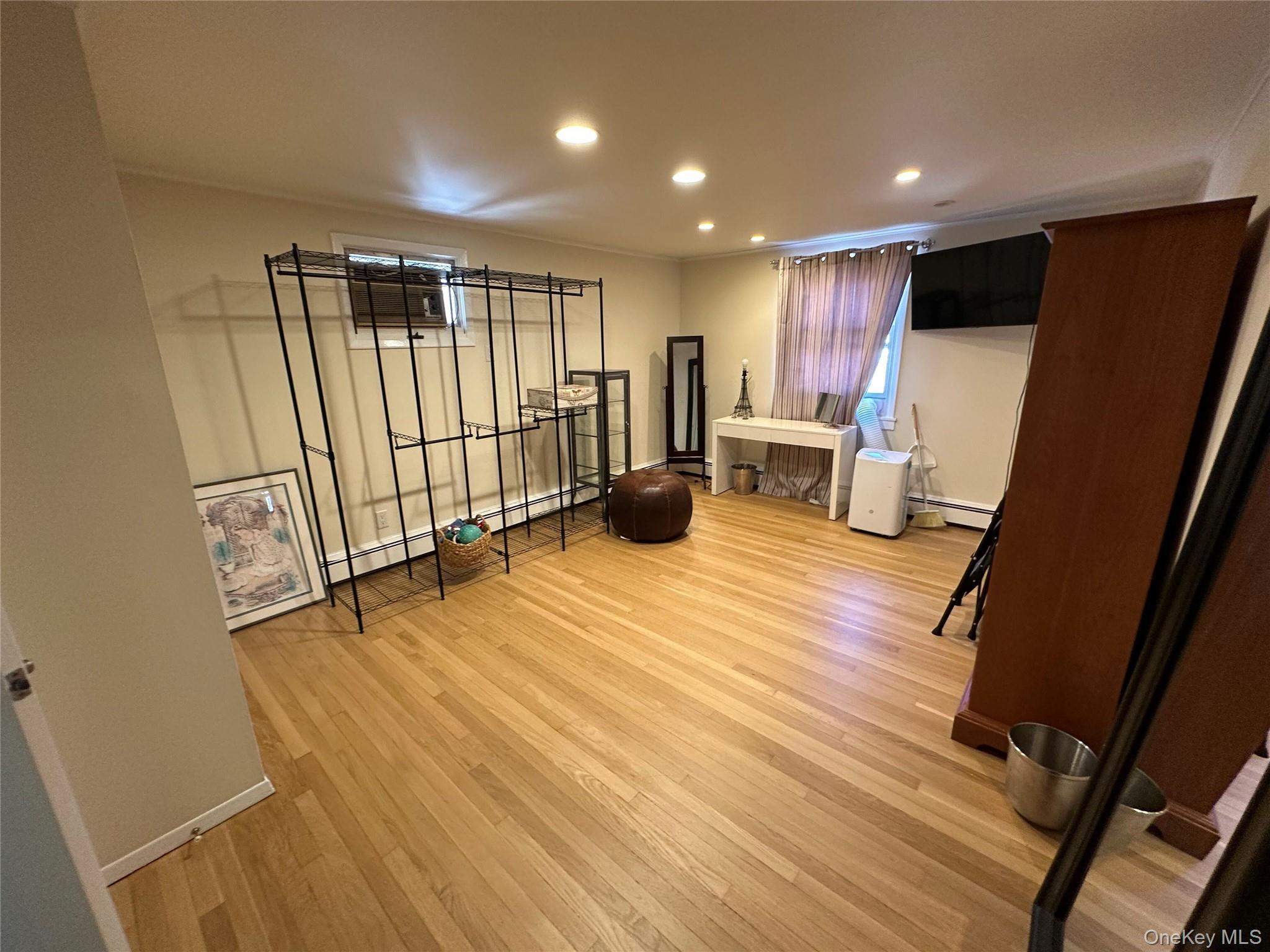 Single Family Vermont Nassau County, NY 11561, MLS-907247-7