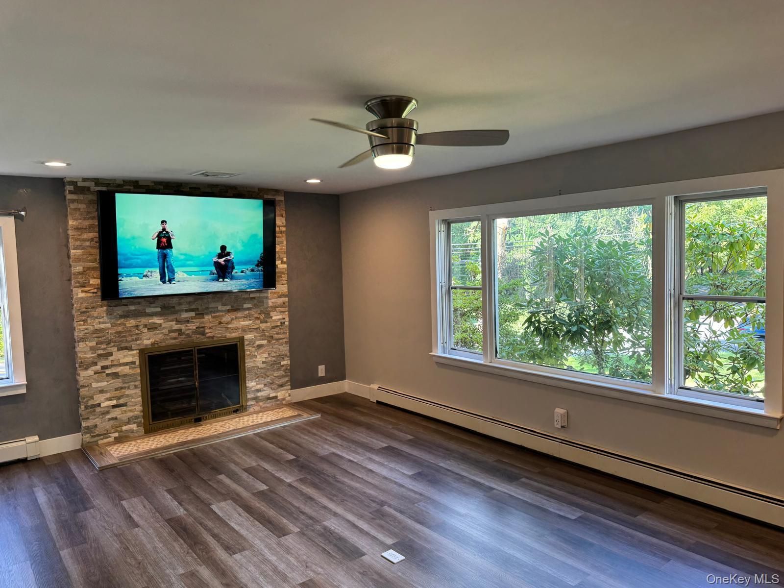 Single Family Hillside  Rockland County, NY 10901, MLS-907269-13