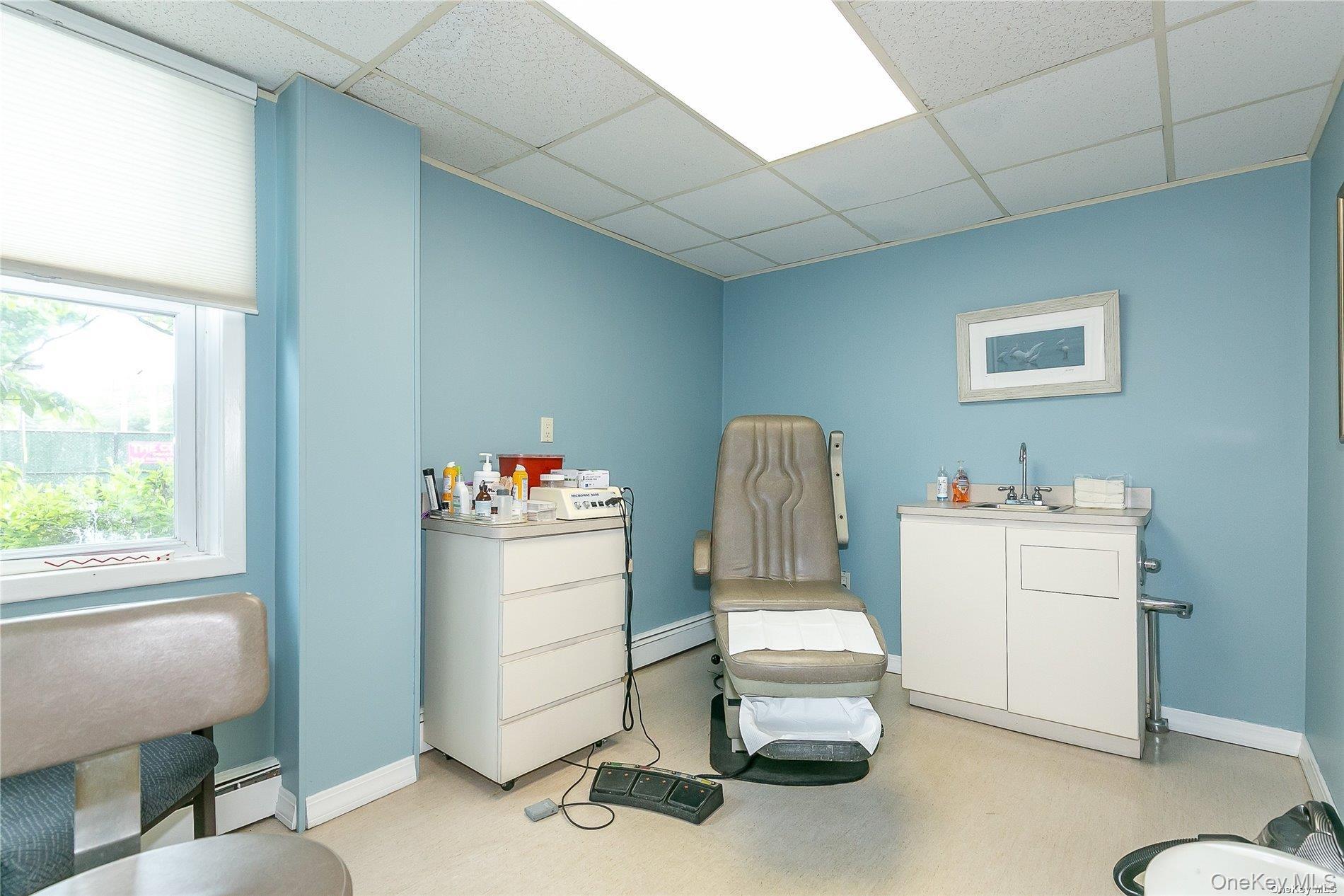 Single Family Main  Nassau County, NY 11771, MLS-907283-11