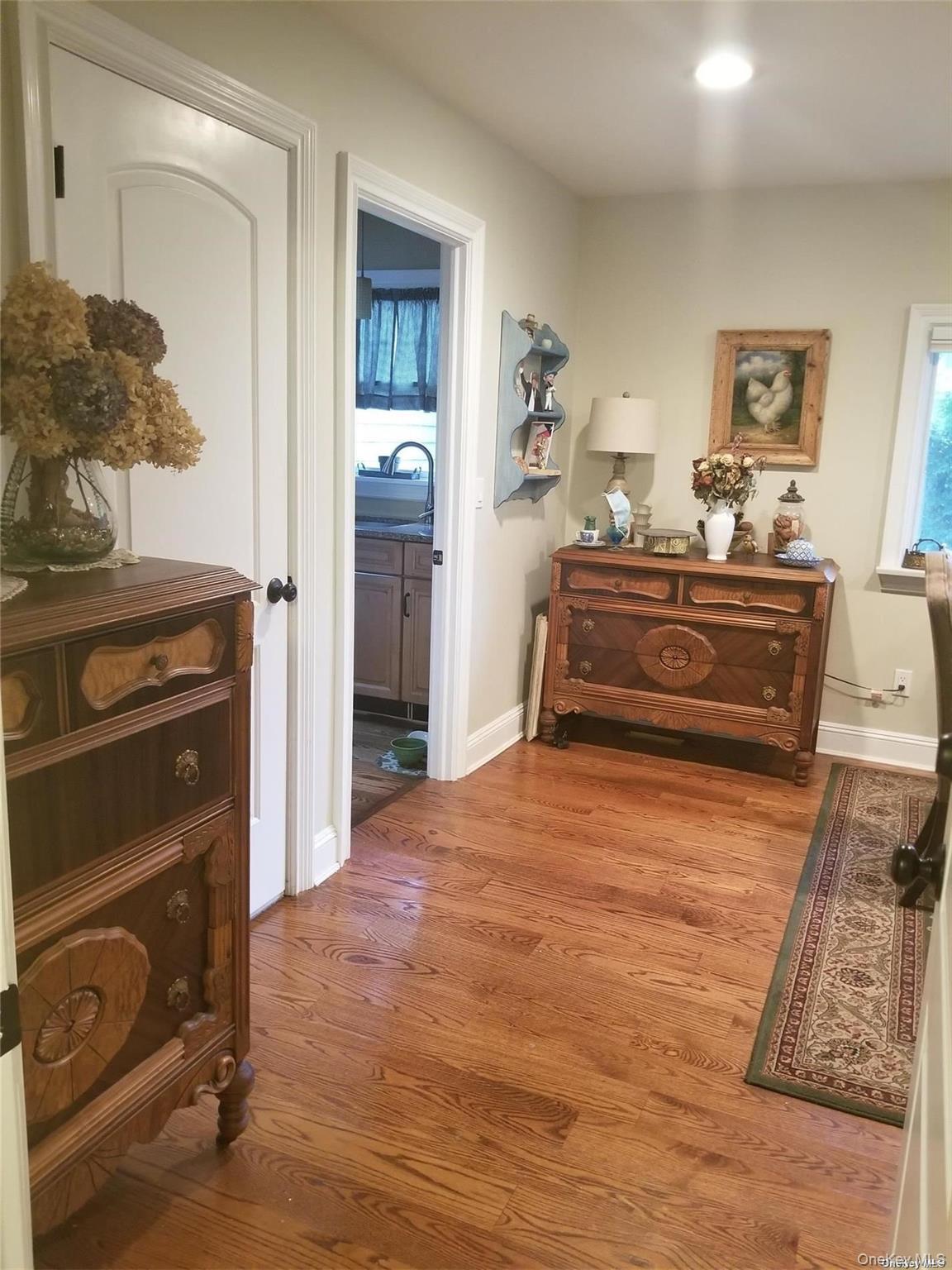 Single Family Main  Nassau County, NY 11771, MLS-907283-18