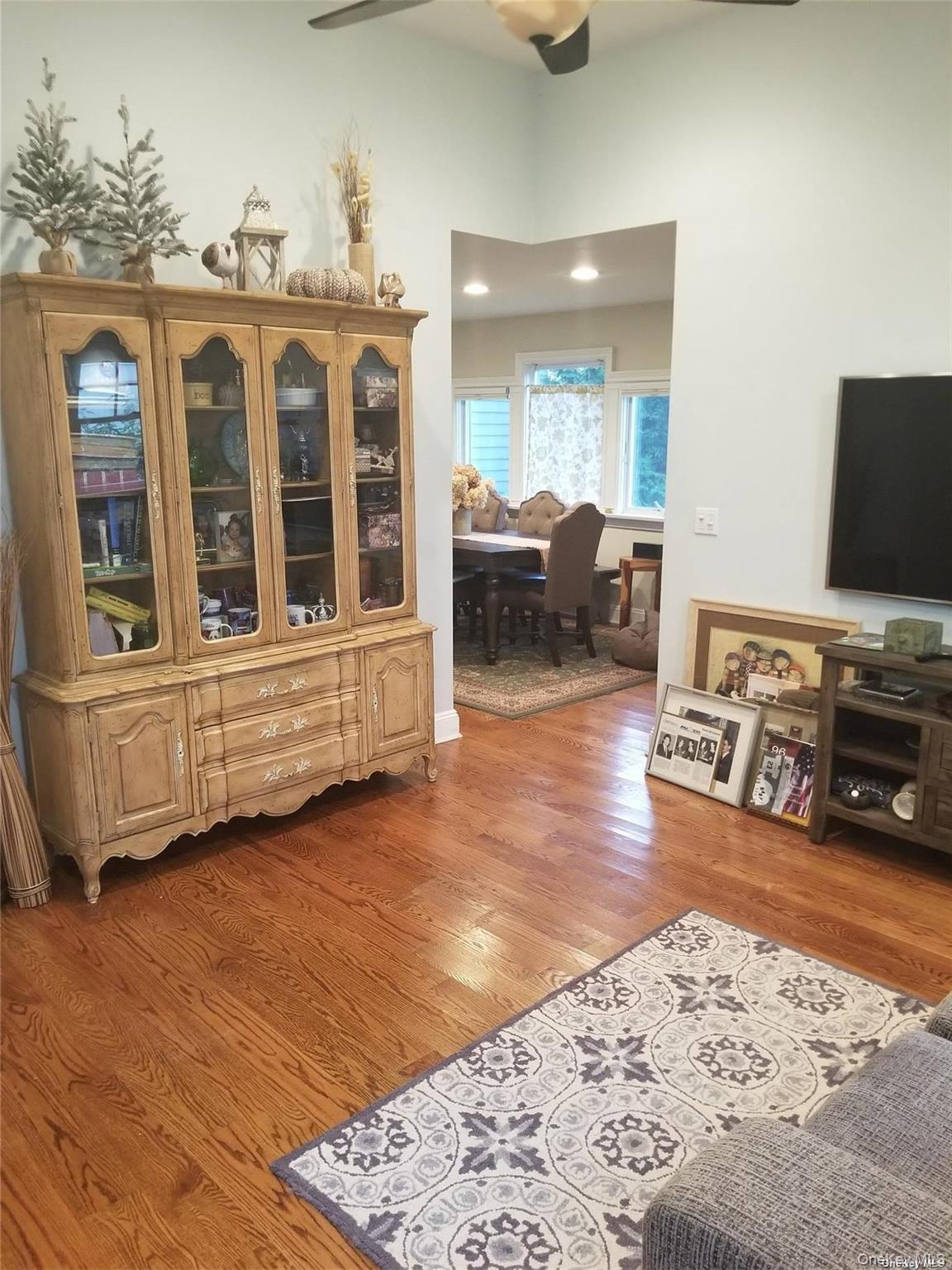 Single Family Main  Nassau County, NY 11771, MLS-907283-20