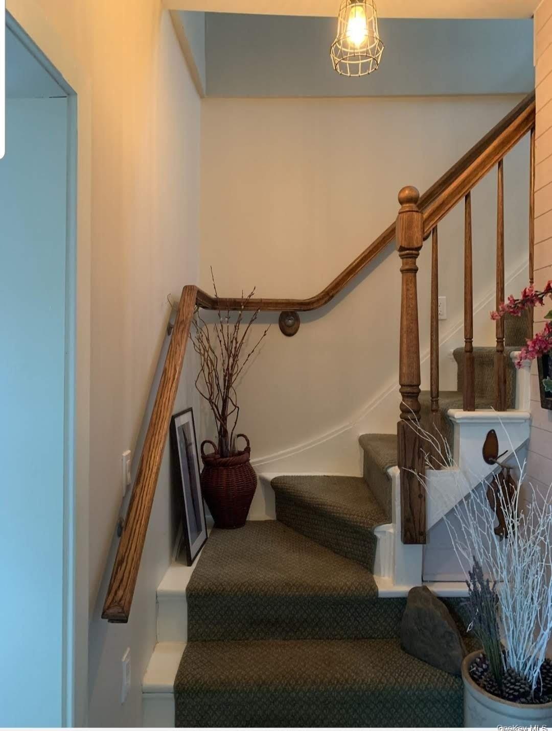 Single Family Main  Nassau County, NY 11771, MLS-907283-29