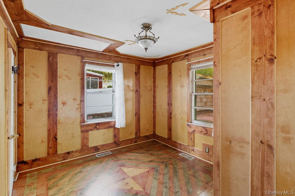 Single Family Lakeside  Suffolk County, NY 11961, MLS-907298-17