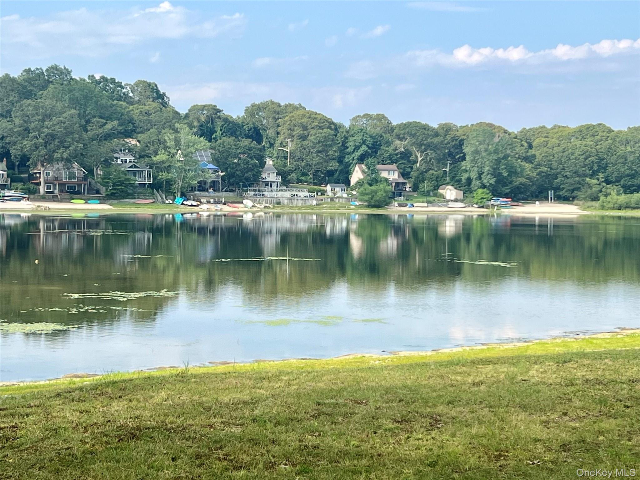 Single Family Lakeside  Suffolk County, NY 11961, MLS-907298-23