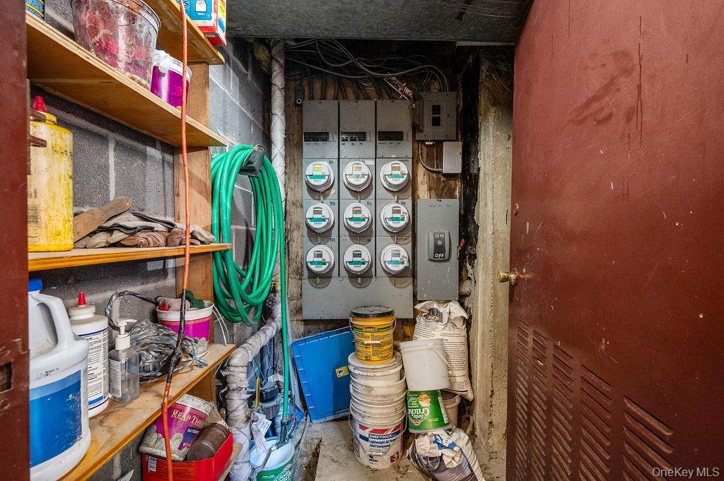 Single Family 45th Queens, NY 11104, MLS-907300-13