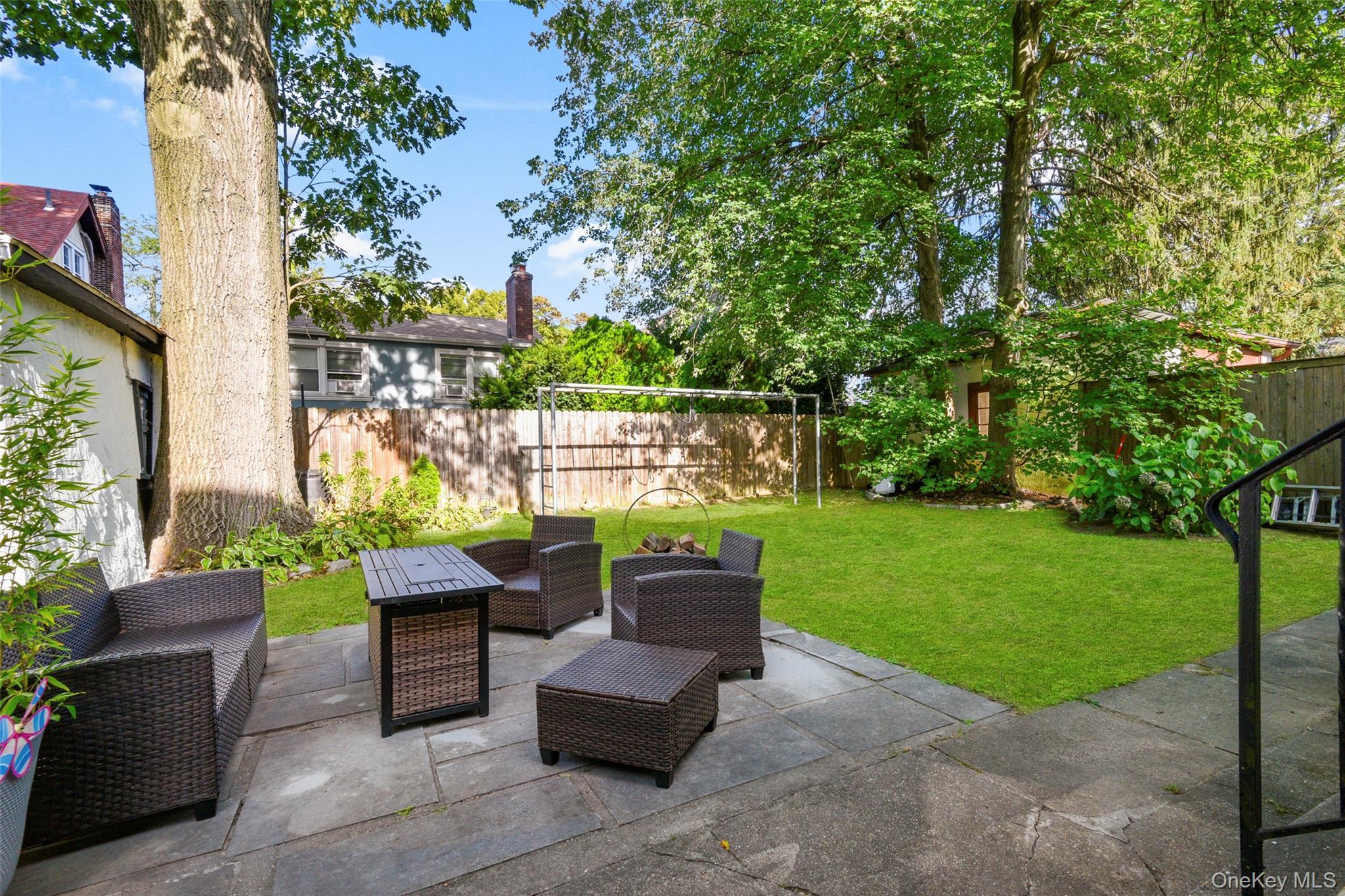 Single Family Siwanoy Westchester County, NY 10803, MLS-907305-19