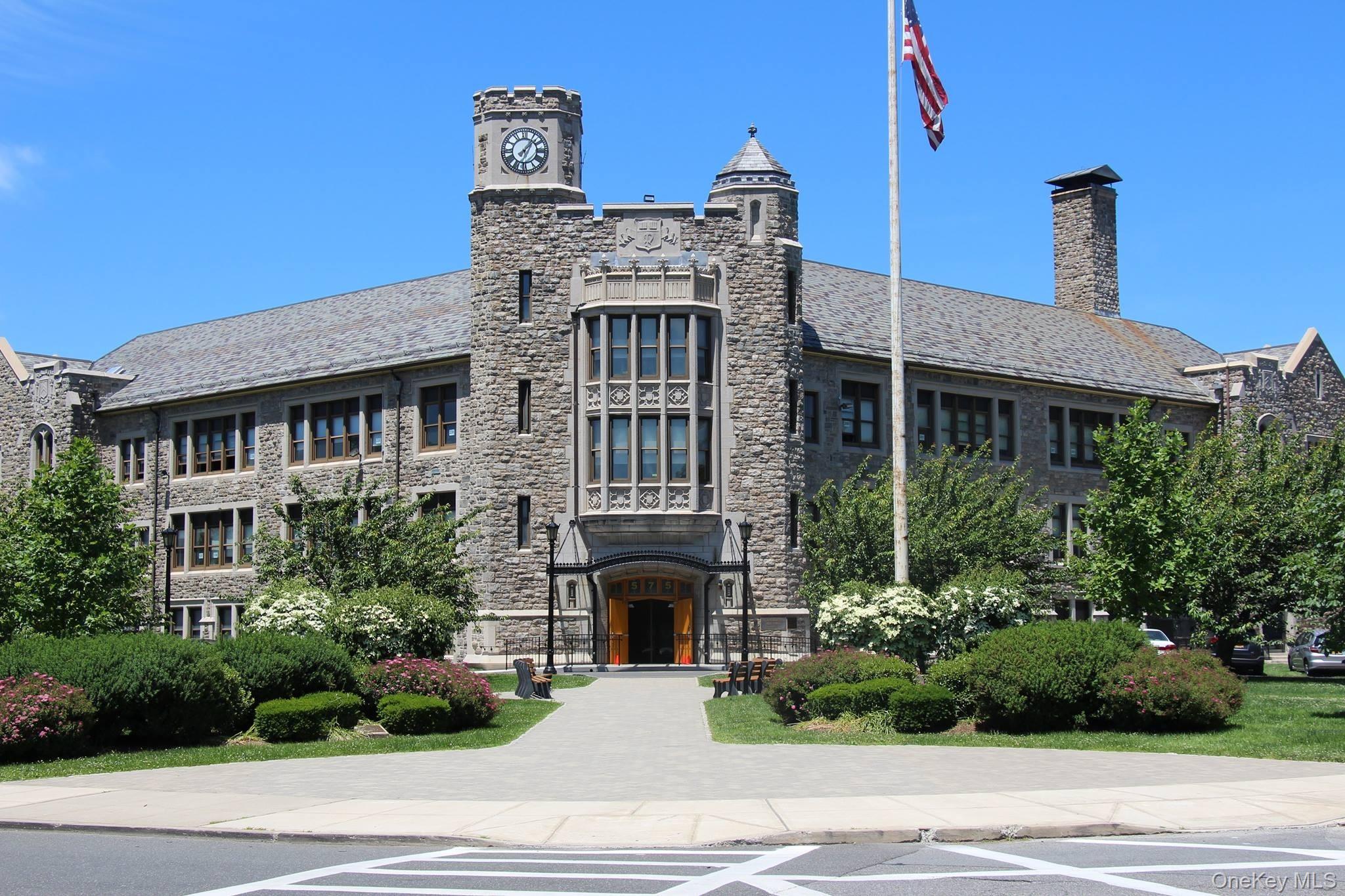 Single Family Siwanoy Westchester County, NY 10803, MLS-907305-27