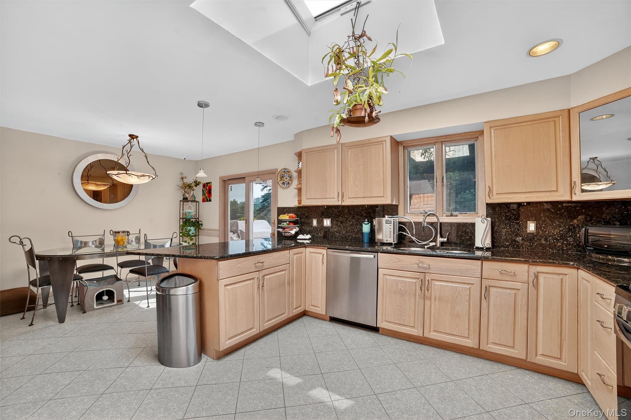 Single Family Overhill Westchester County, NY 10523, MLS-907357-12