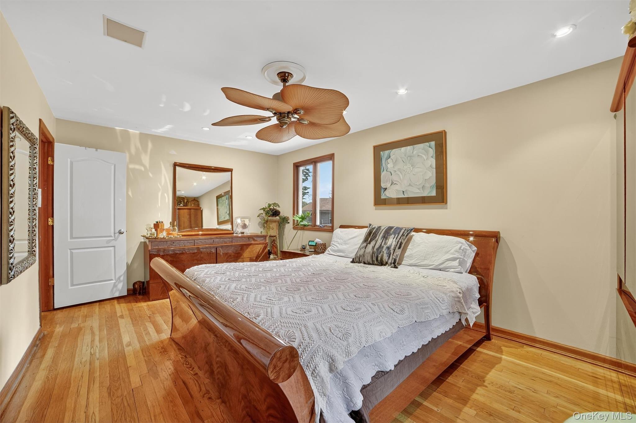 Single Family Overhill Westchester County, NY 10523, MLS-907357-16