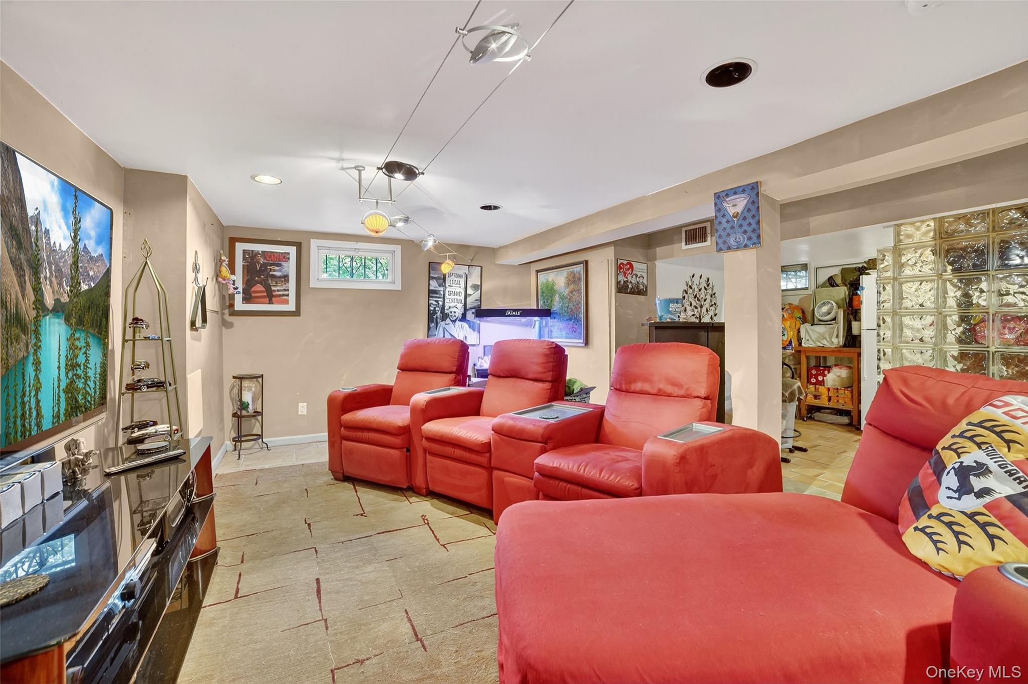 Single Family Overhill Westchester County, NY 10523, MLS-907357-23