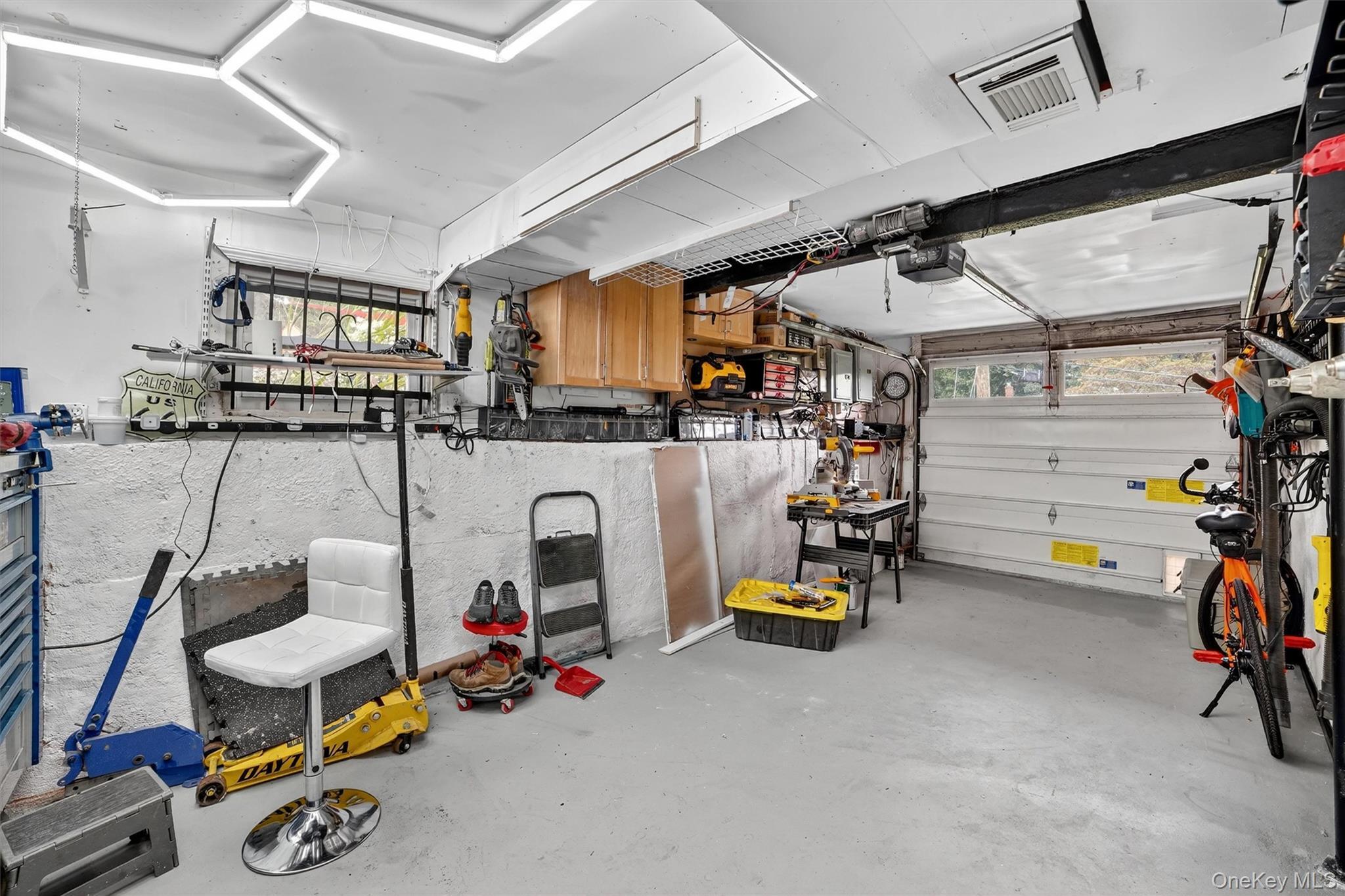 Single Family Overhill Westchester County, NY 10523, MLS-907357-27