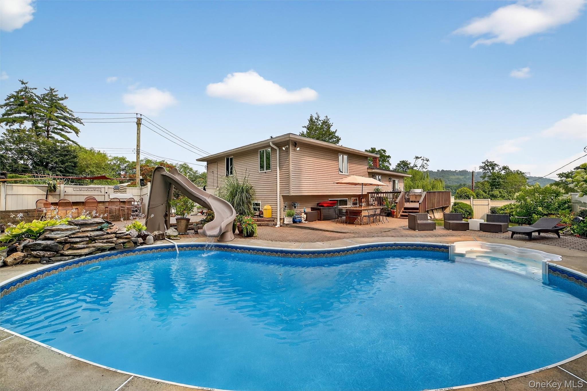 Single Family Overhill Westchester County, NY 10523, MLS-907357-33