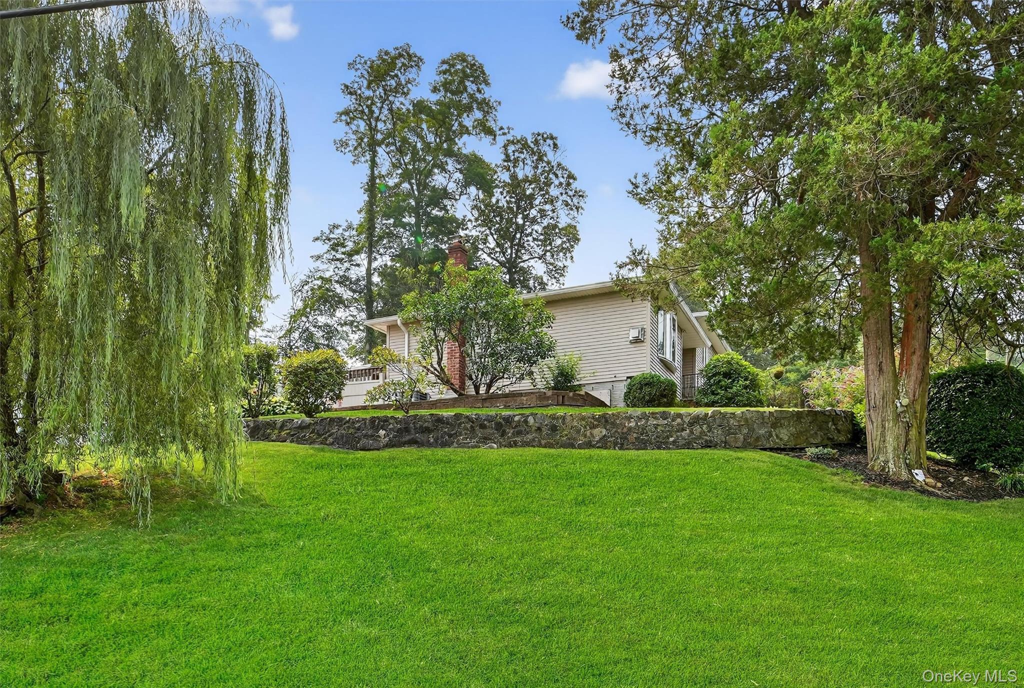 Single Family Overhill Westchester County, NY 10523, MLS-907357-38