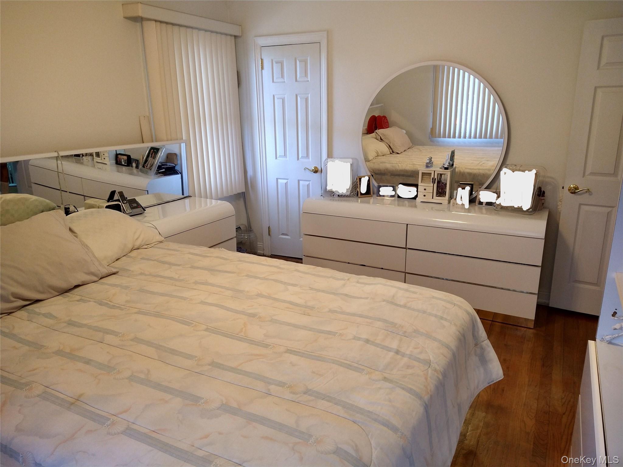 Single Family 33rd  Queens, NY 11361, MLS-907374-11