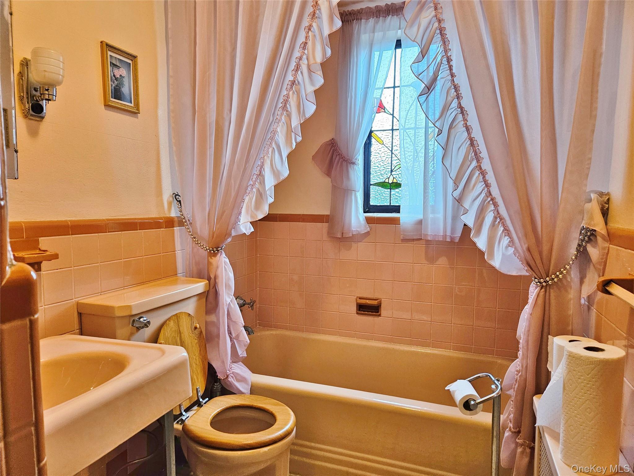 Single Family 77 Queens, NY 11385, MLS-907377-13