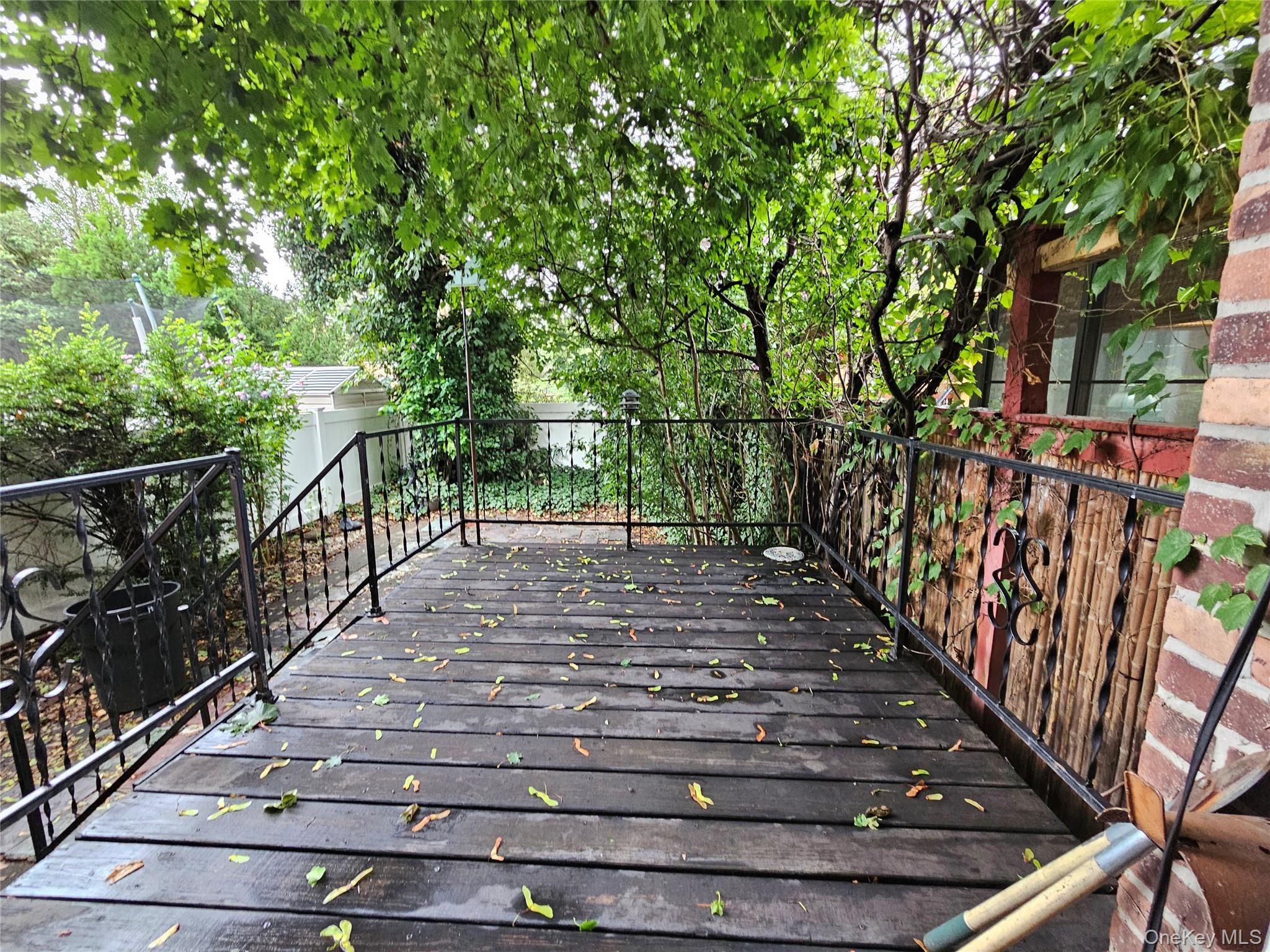 Single Family 77 Queens, NY 11385, MLS-907377-17