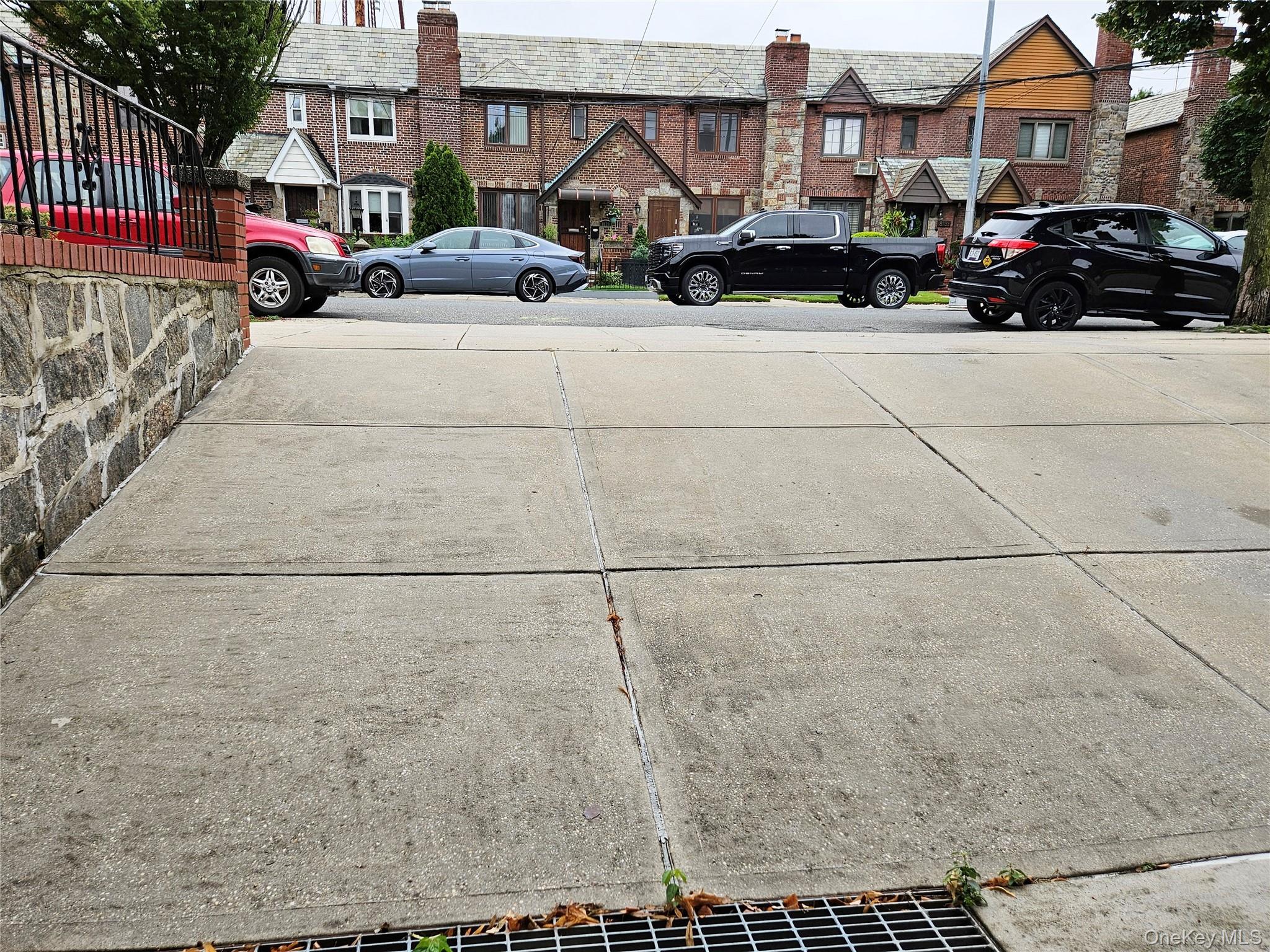 Single Family 77  Queens, NY 11385, MLS-907377-21