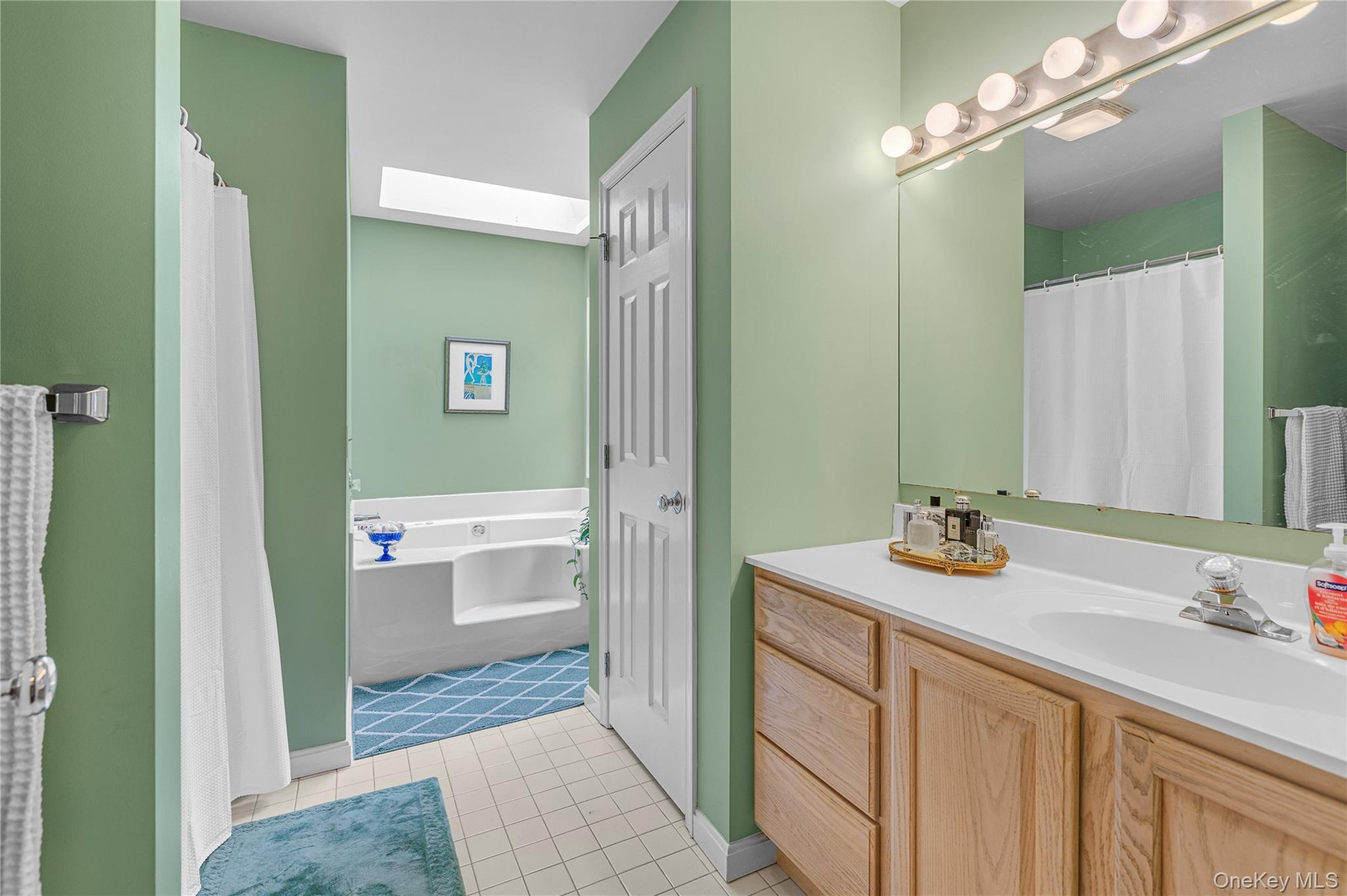 Single Family Simeon  Suffolk County, NY 11901, MLS-907399-24