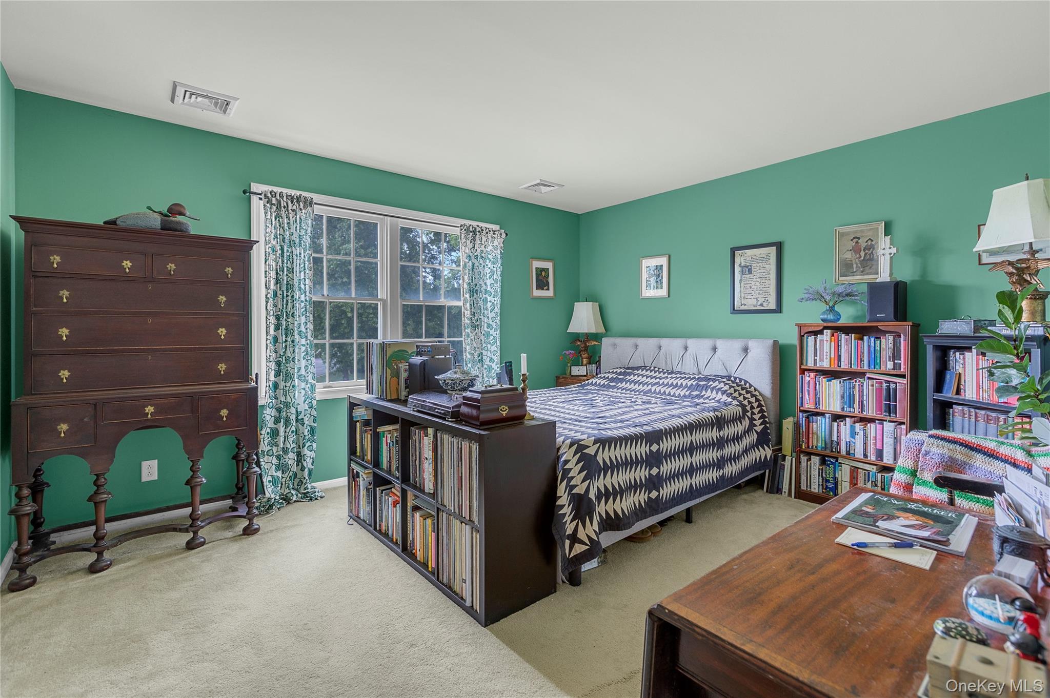 Single Family Simeon  Suffolk County, NY 11901, MLS-907399-28