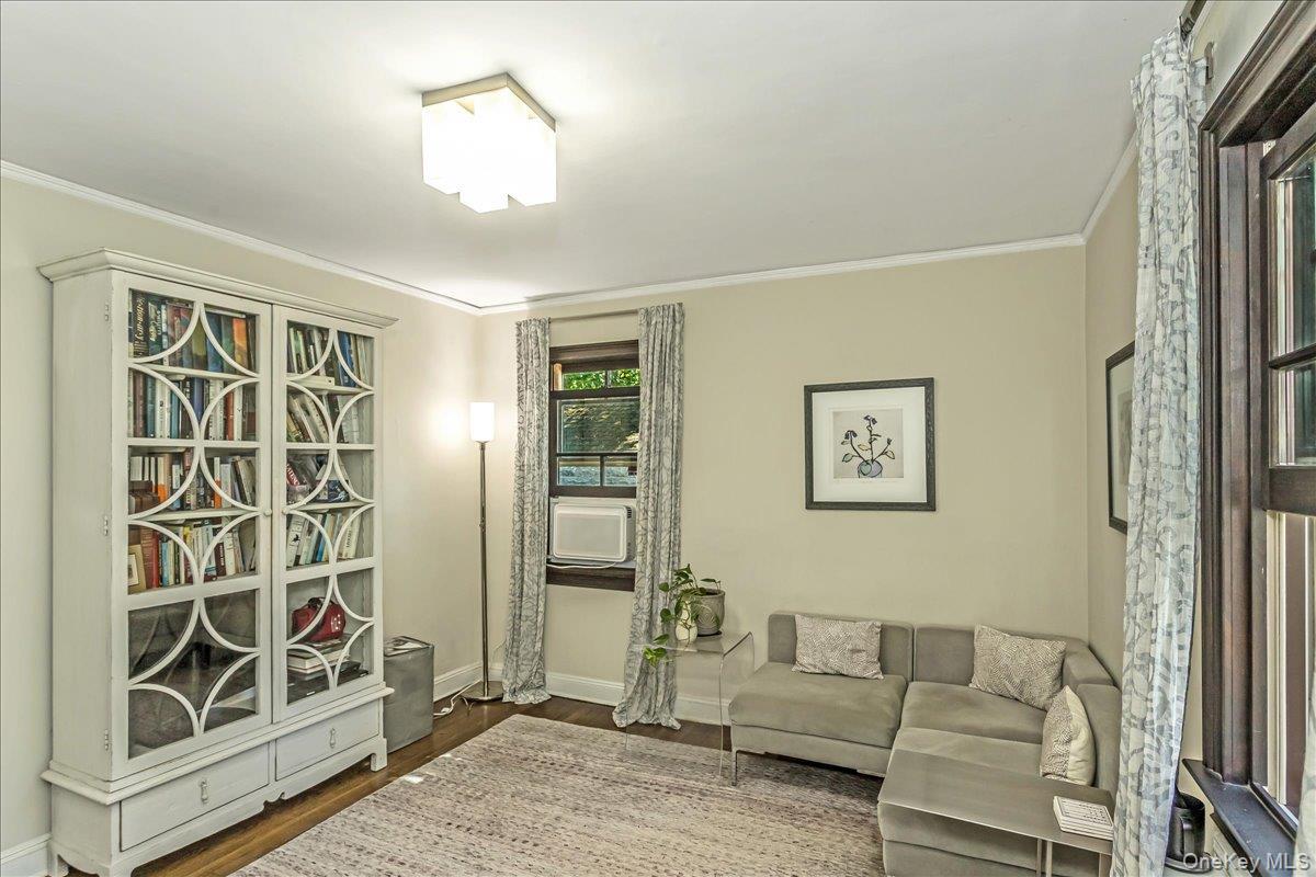 Single Family Harrison  Nassau County, NY 11552, MLS-907406-11