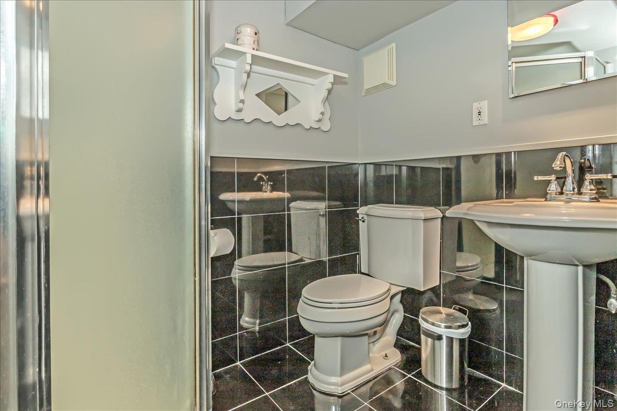 Single Family Harrison  Nassau County, NY 11552, MLS-907406-14