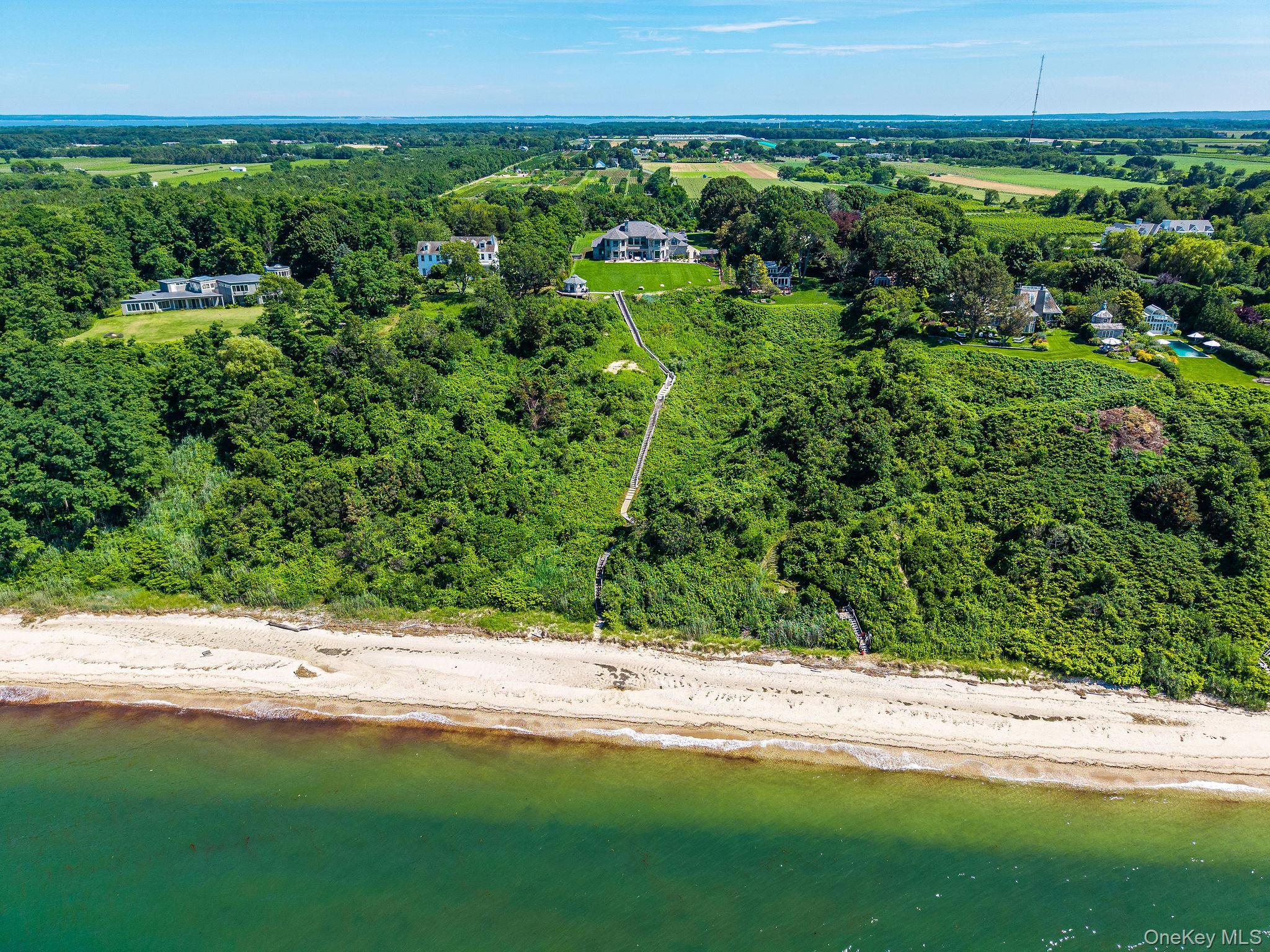 Single Family Hallock Lane  Suffolk County, NY 11952, MLS-907439-46
