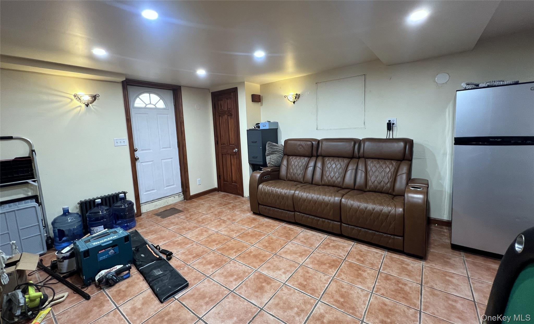 Single Family 52nd Queens, NY 11378, MLS-907447-16