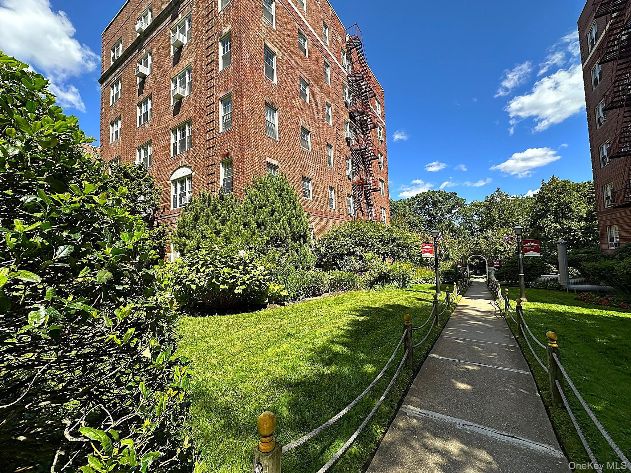 Coop 113th  Queens, NY 11375, MLS-907451-37