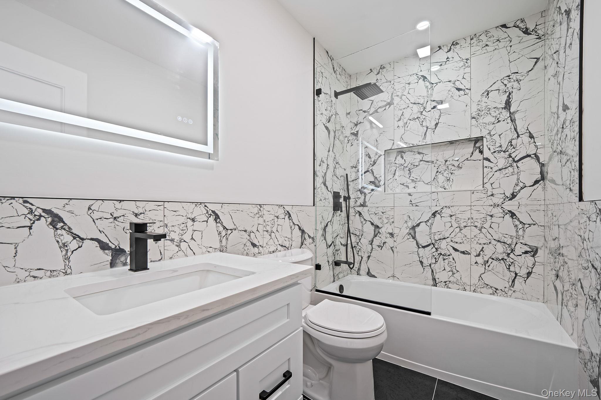 Single Family Lakeview  Suffolk County, NY 11953, MLS-907486-29