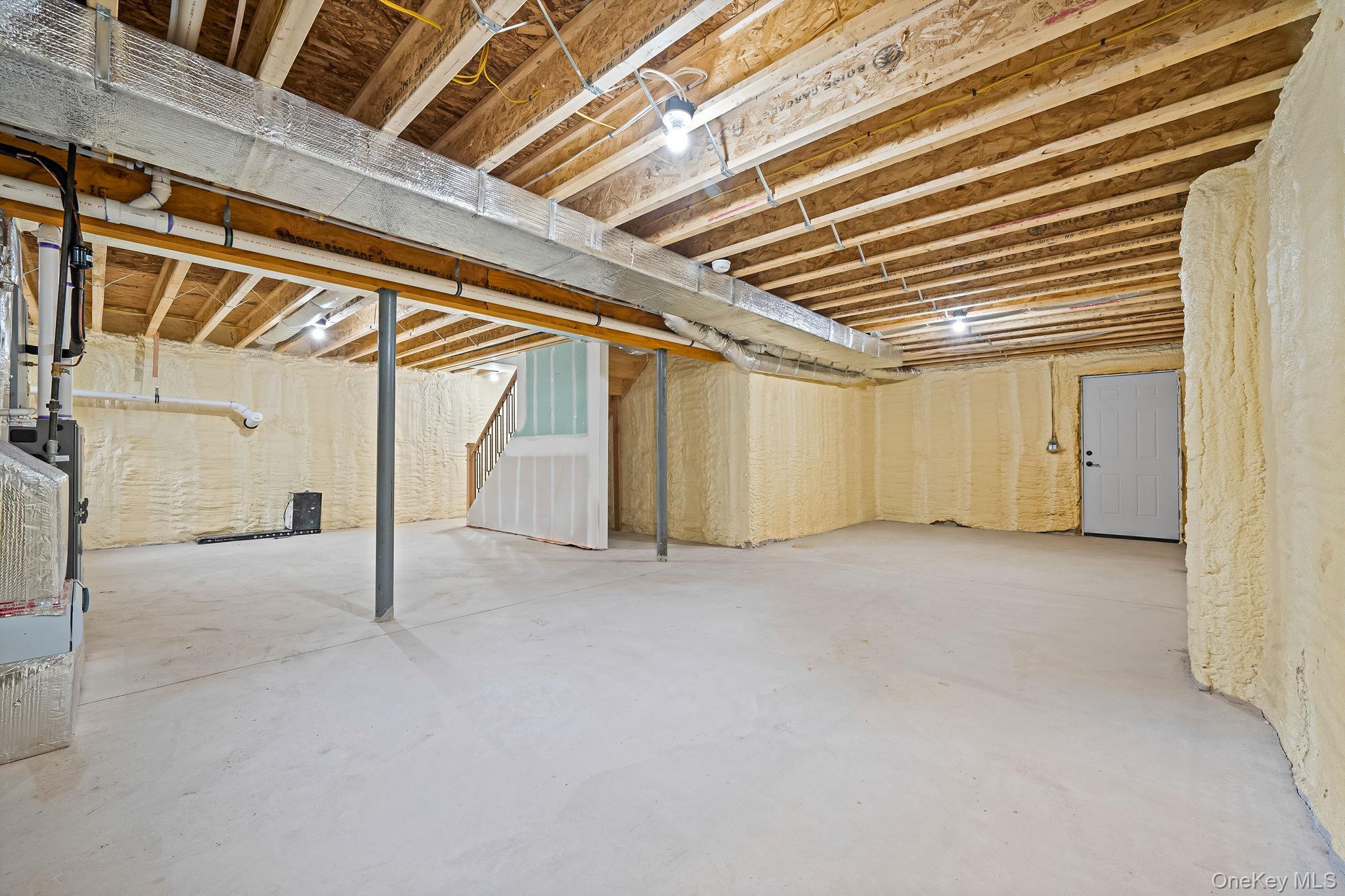 Single Family Lakeview  Suffolk County, NY 11953, MLS-907486-33