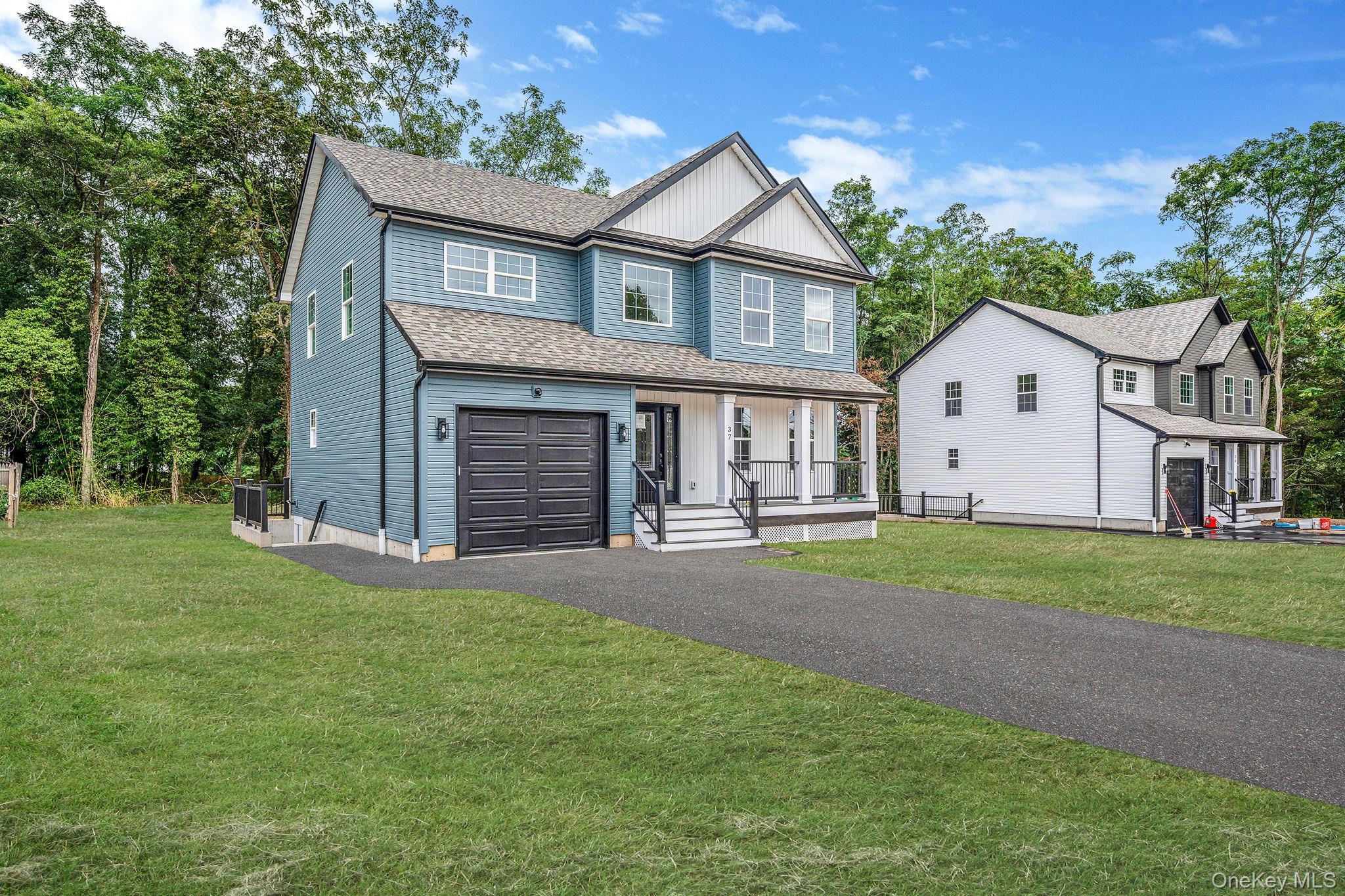 Single Family Lakeview  Suffolk County, NY 11953, MLS-907486-43