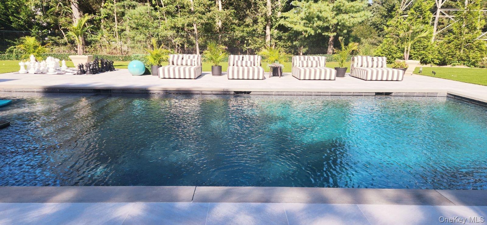 Single Family Blue Jay Way Suffolk County, NY 11937, MLS-907494-4