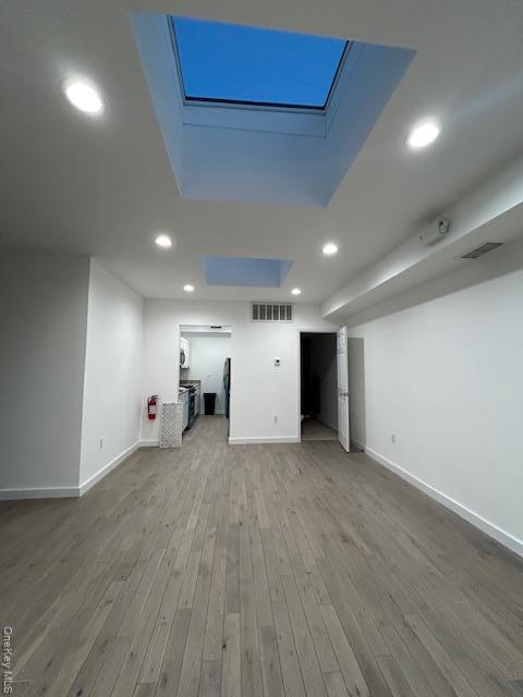 Commercial Sale City Island  Bronx, NY 10464, MLS-907496-16