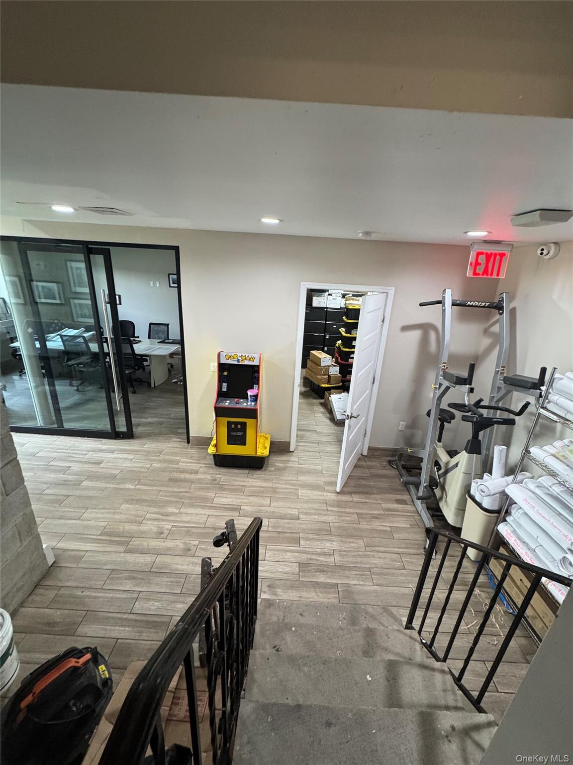 Commercial Sale City Island  Bronx, NY 10464, MLS-907496-25