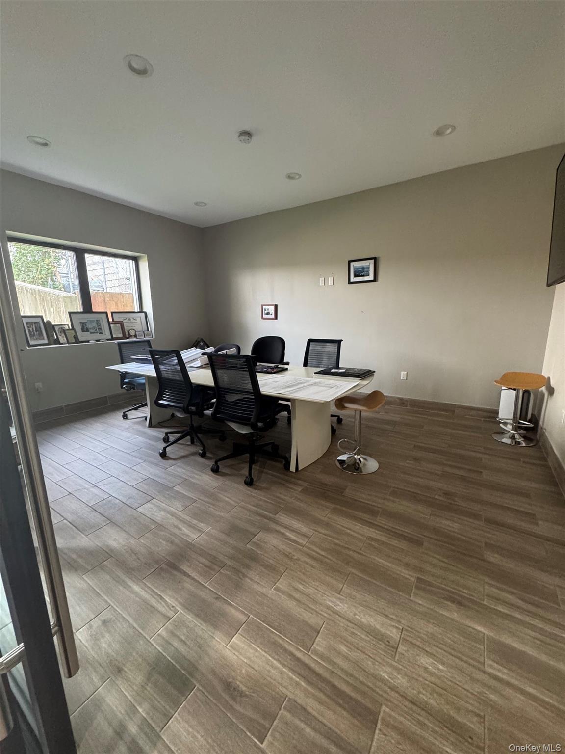 Commercial Sale City Island  Bronx, NY 10464, MLS-907496-26