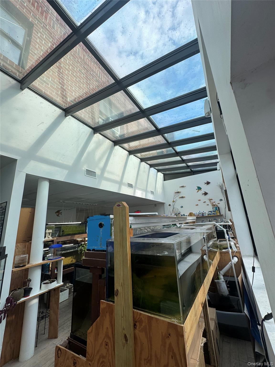 Commercial Sale City Island  Bronx, NY 10464, MLS-907496-33