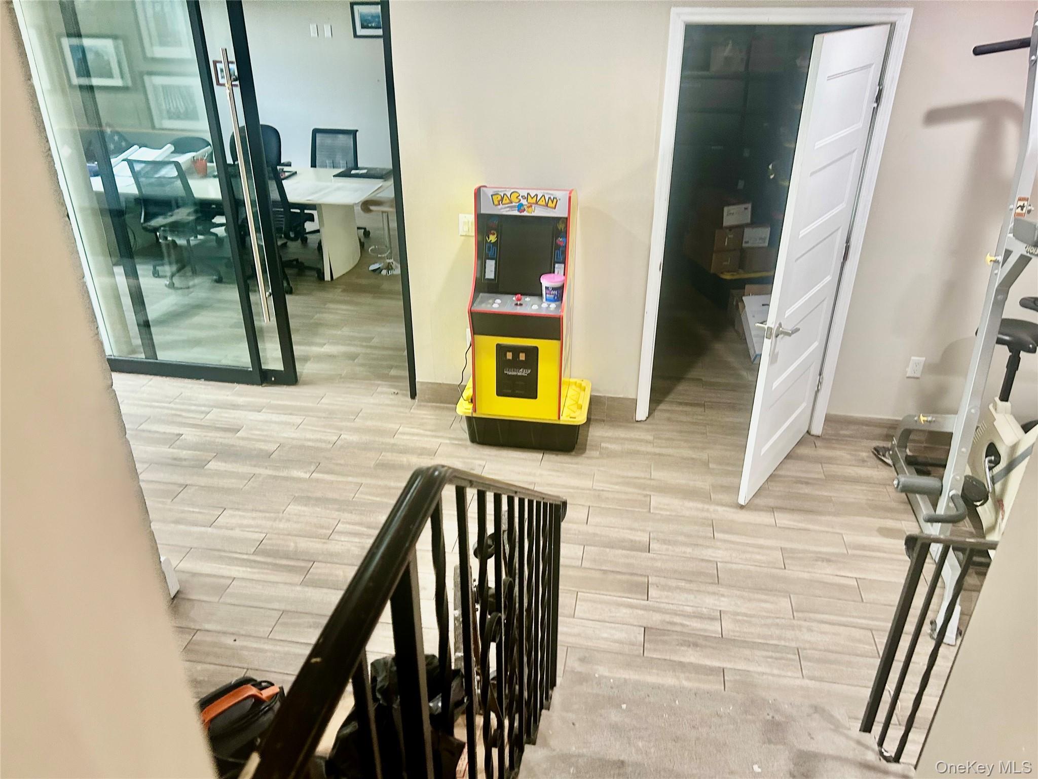 Commercial Sale City Island  Bronx, NY 10464, MLS-907496-9