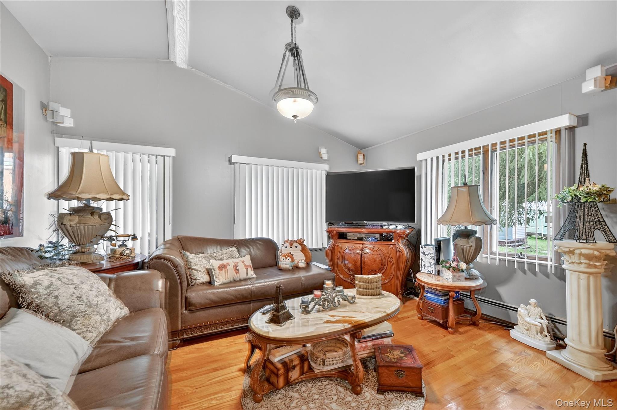 Single Family Ulster Heights  Ulster County, NY 12428, MLS-907519-13