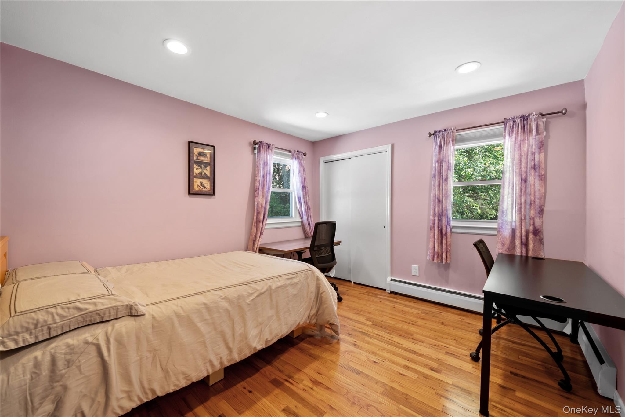 Single Family Hunting Hill Nassau County, NY 11797, MLS-907535-29